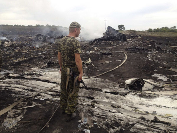 Malaysian airliner downed in Ukraine, 295 dead