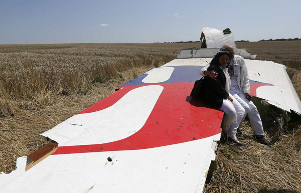 Fighting intensifies near MH17 crash site