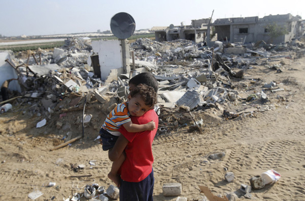 Israeli war jets strike on Gaza despite declaring ceasefire