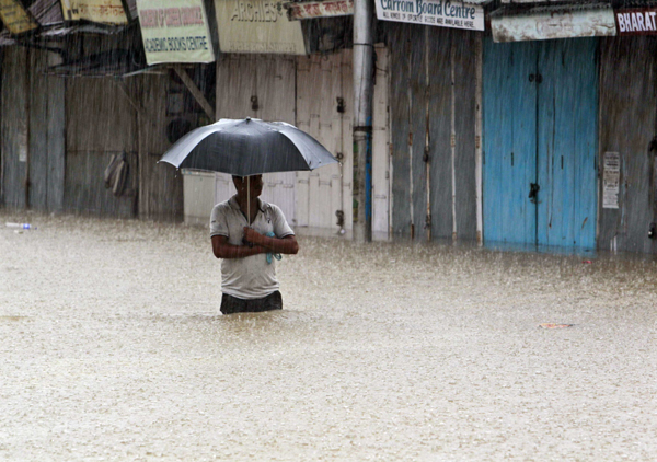 Nepal, India floods leave nearly 200 dead, scores missing