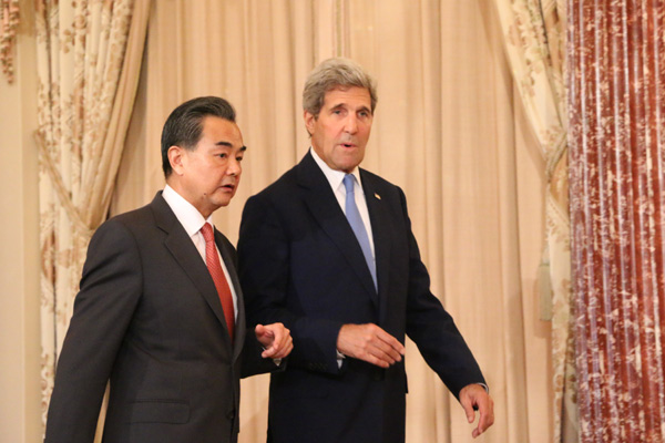 Top Chinese, US diplomats seek new type of relations