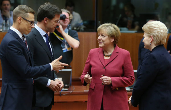 EU leaders set gas emission target