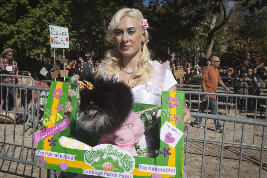 Halloween Dog Parade kicks off in New York