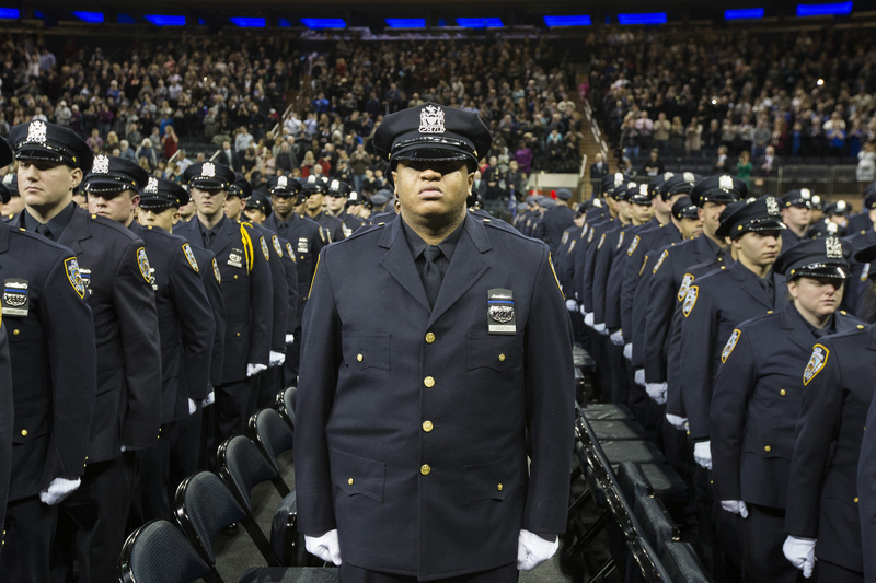 New recruits of NY Police Academy are sworn in