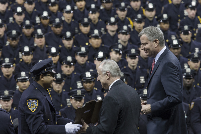 New recruits of NY Police Academy are sworn in