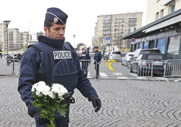 French police hunt terror suspect's widow