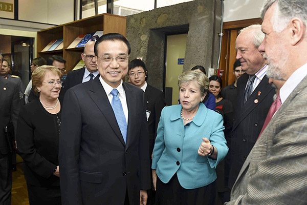 Premier Li meets ECLAC executive secretary in Santiago