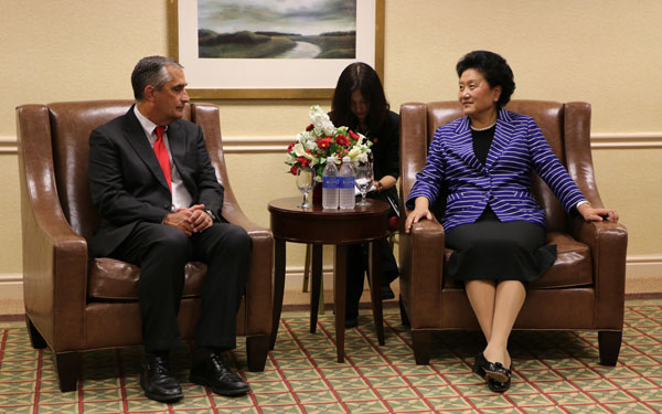 Liu meets Intel CEO