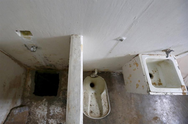 First-hand look shows audacity of drug lord's escape tunnel