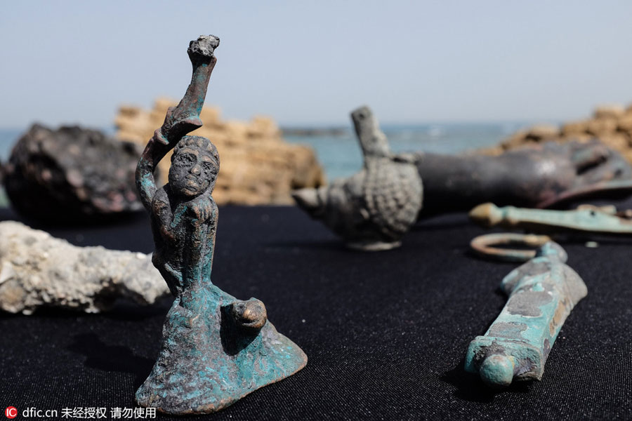 Divers find ancient Roman cargo from 1,600-yr old shipwreck in Israel