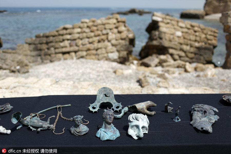 Divers find ancient Roman cargo from 1,600-yr old shipwreck in Israel