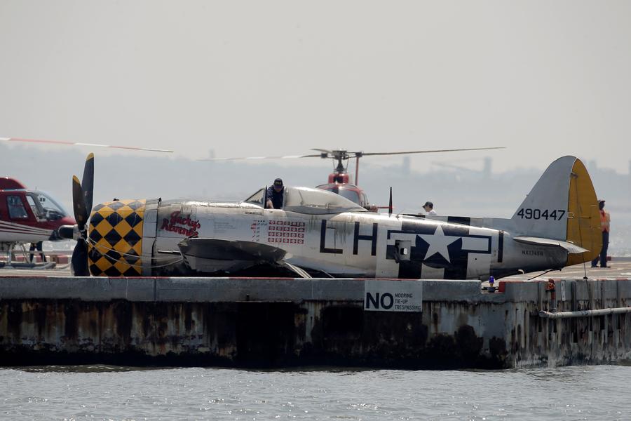 Vintage plane crashed in Hudson River during emergency landing