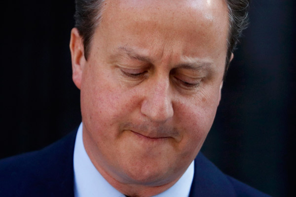 Britons vote to leave EU; Cameron quits