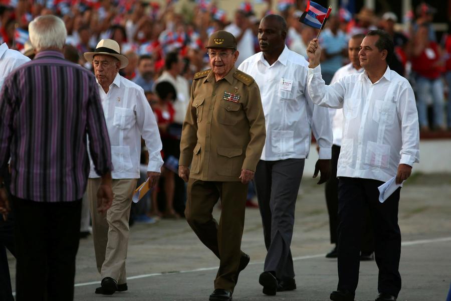 Raul Castro attends commemoration ceremony of National Rebellion Day