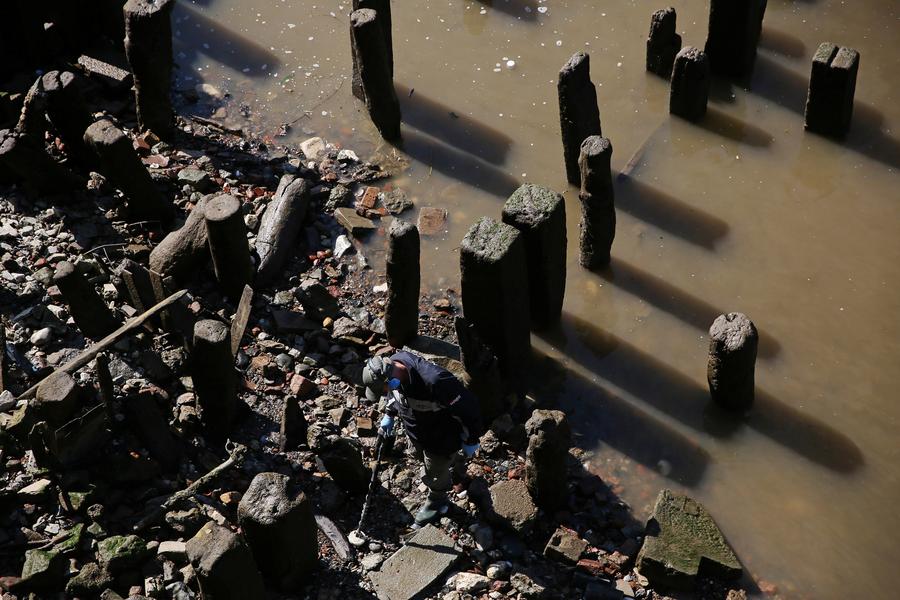 In photos: Searching for history along the Thames