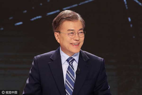 S Korean presidential frontrunner widens lead in support rate