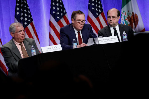 US takes tough lines as NAFTA negotiations begin