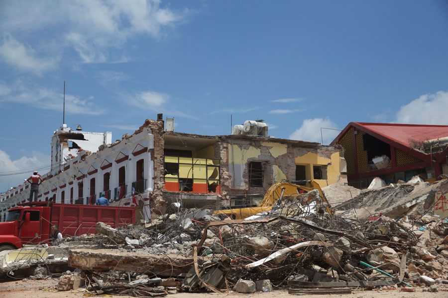 Mexican quake death toll rises to 90