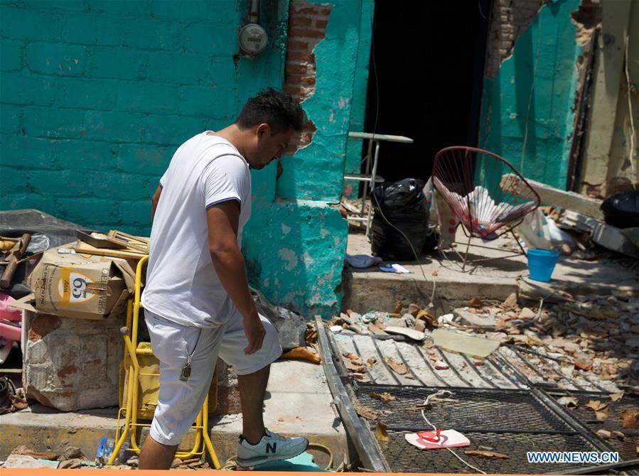 Mexican quake death toll rises to 90