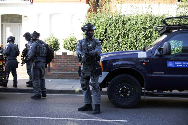 Blast reported on London underground train