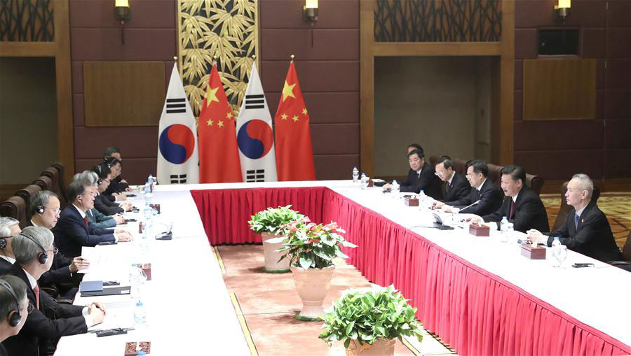 Chinese, ROK presidents meet on ties, peninsula situation