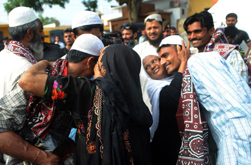 Pakistan frees 89 Indian fishermen