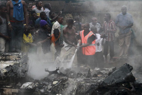 Plane crash in Nigeria kills 193