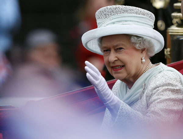 Queen wraps up jubilee festivities without Philip