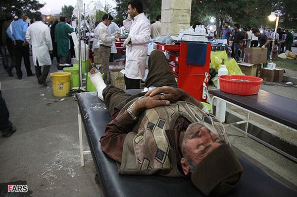 Iran earthquakes kill 180, injure 1,300