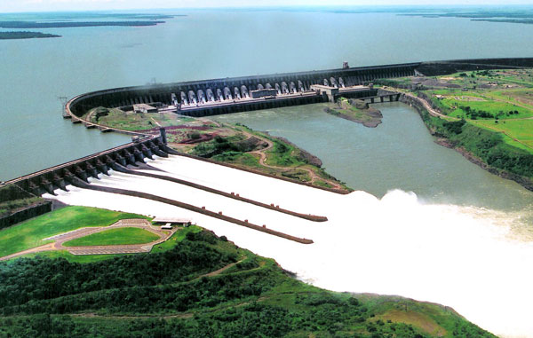 China set to bid on troubled Brazil dam