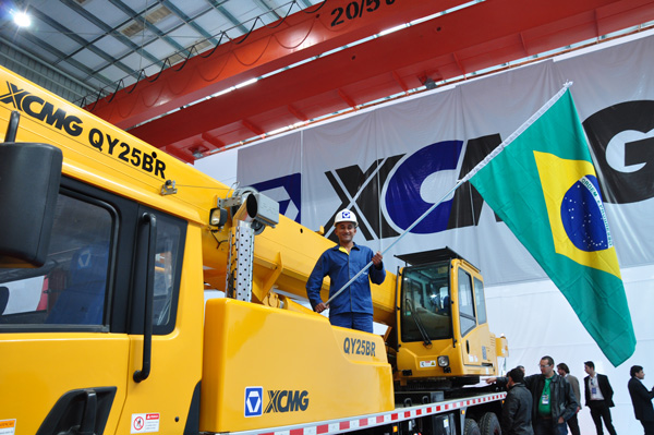 XCMG's new factory to create over 1,500 jobs