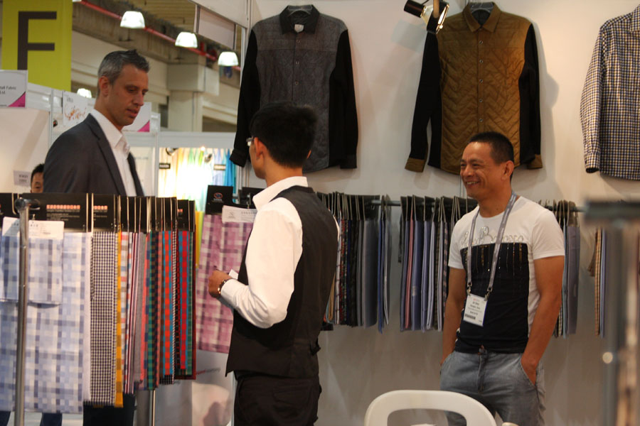Chinese textile companies showcase products at NYC trade show