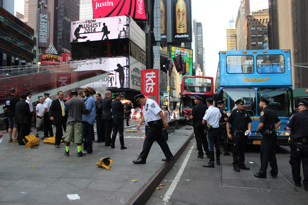 Two double-decker buses collide in New York