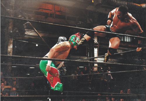 New-look Mexican wrestling comes to weekly TV