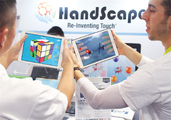 HandScape: full control of mobile devices
