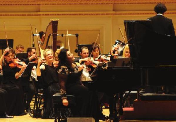 Carnegie Hall sounds New Year's note