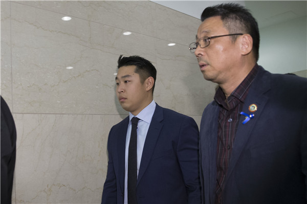 Judge sentences Liang to probation, community service