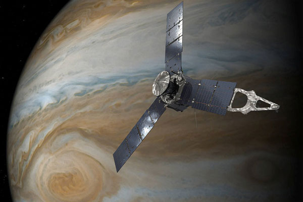 Probe peers into Jupiter's Great Red Spot