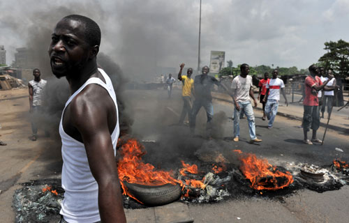 Soldiers kill six women protesting in Cote d'Ivoire