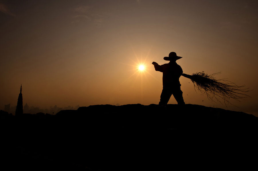 Mountainous task of clearing trash