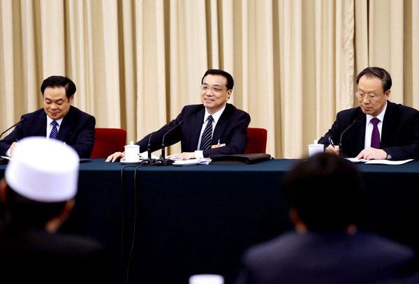 Top leaders join panel discussion with lawmakers