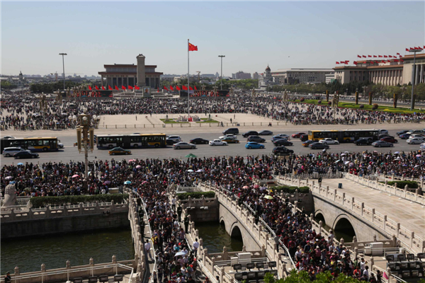 Tourism boosted in Beijing during May Day holiday