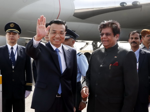 Chinese premier arrives in New Delhi for official visit