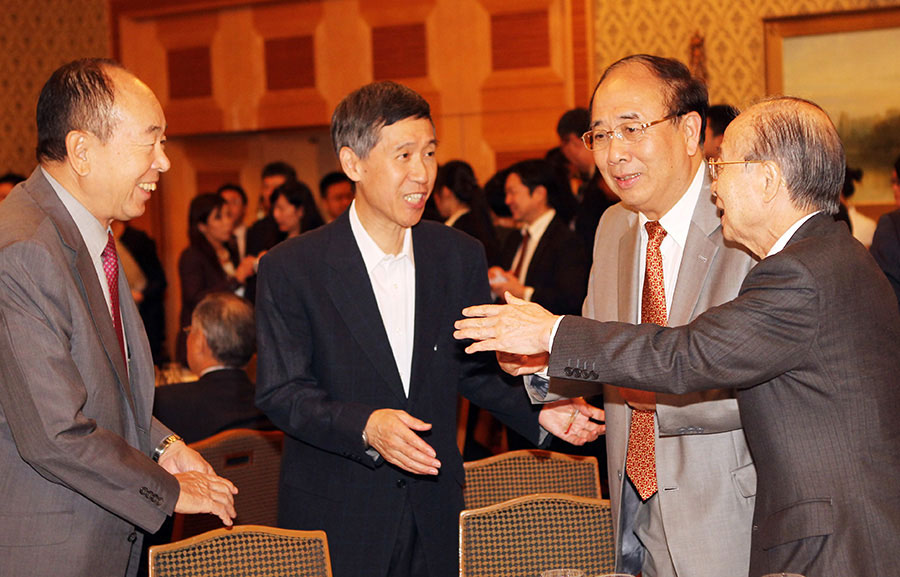 Welcome dinner held for the 10th Beijing-Tokyo Forum