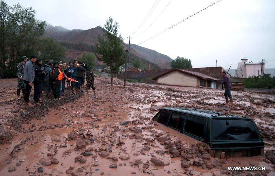 Heavy rainfall causes landslide in NW China