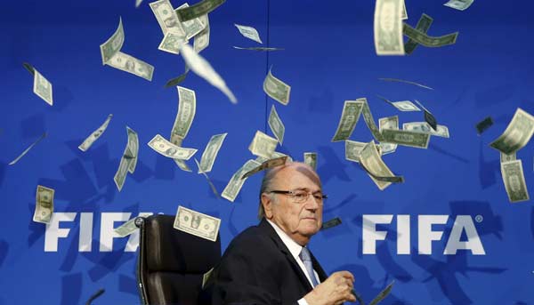 Putin, Blatter voice mutual support at World Cup draw