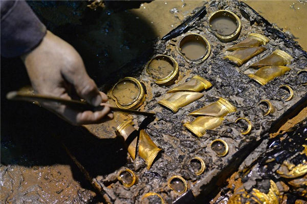 Amazing finds unearthed at the Marquis of Haihun's tomb