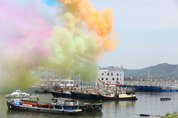 New Hainan port opens as annual fishing ban ends