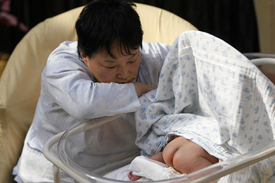 Maternity care business booms in China