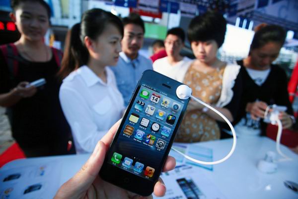 China Unicom's iPhone 5 mainland sales soar